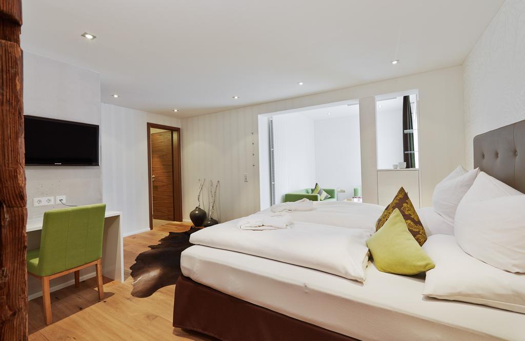 Suite Air Conditioning,254299237:JPEG
